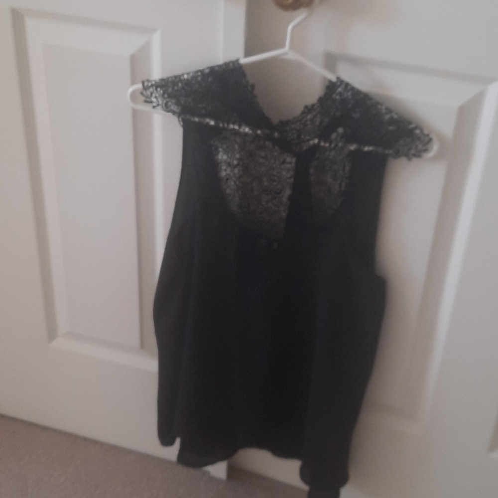 Nella Fantasia Black Lace Yoke Tank Top